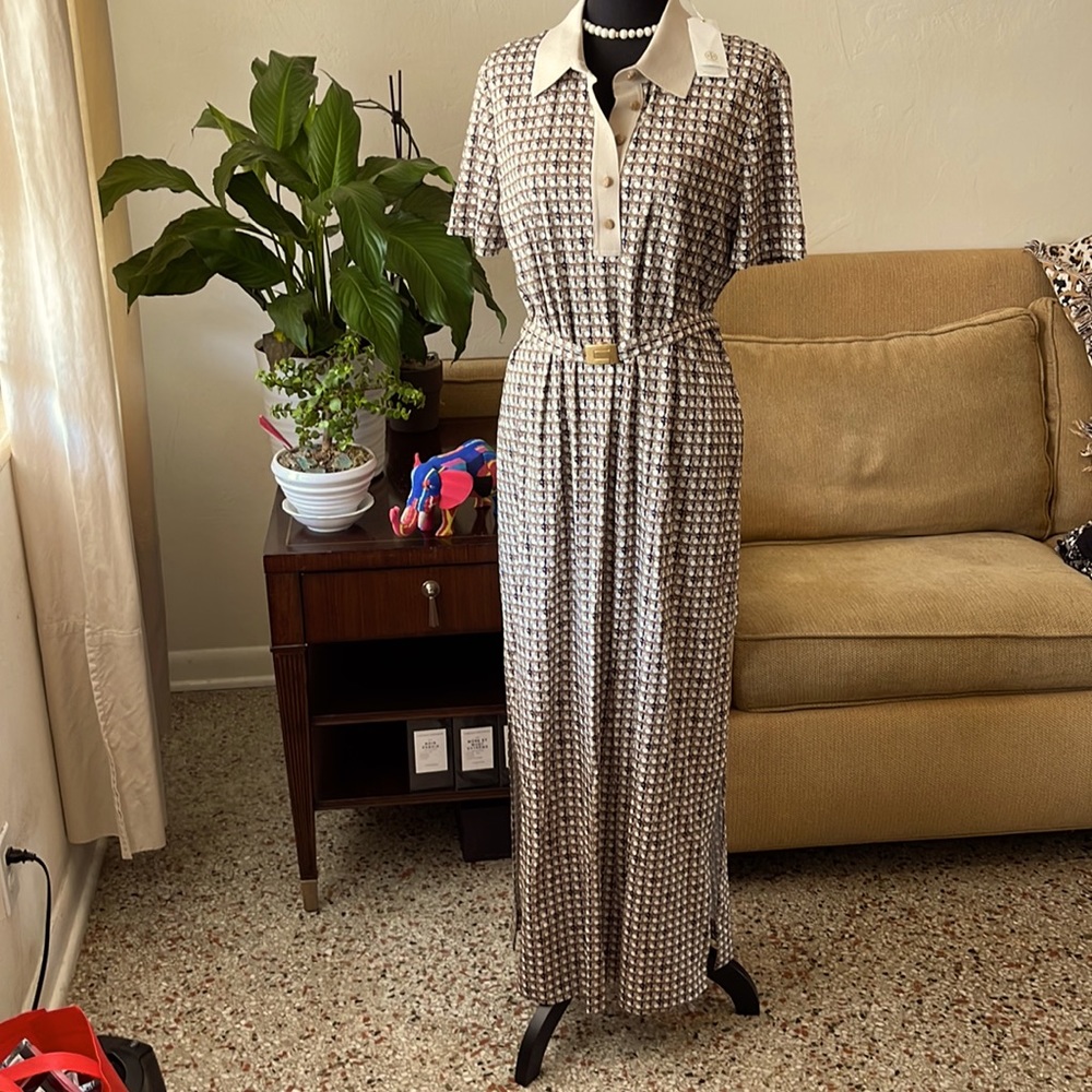 - Tory Burch maxi straight elegant  classic dress NWT size L beige